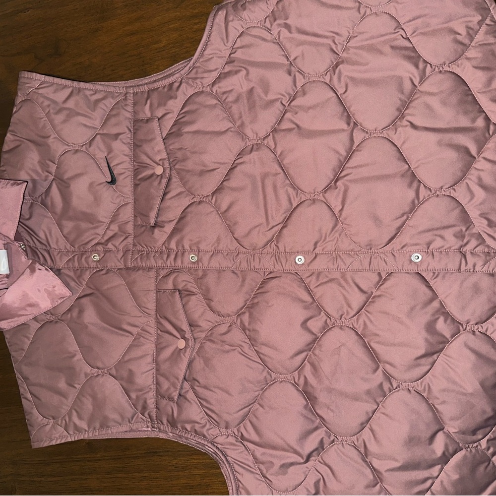 Nike Mauve Quilted Vest - Picture 2 of 4